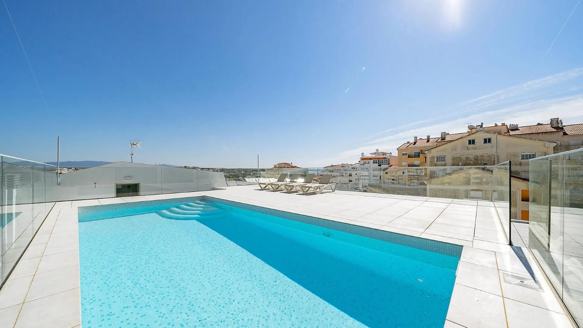 Elegant Apartment In Lagos By Ideal Homes Portugal